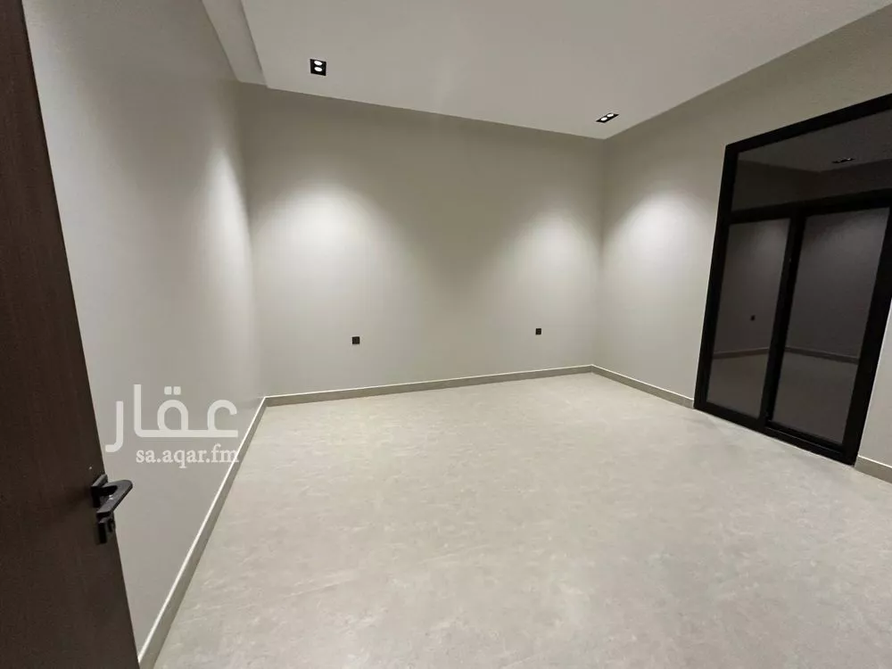 فيلا 4 غرف في الرمال 18