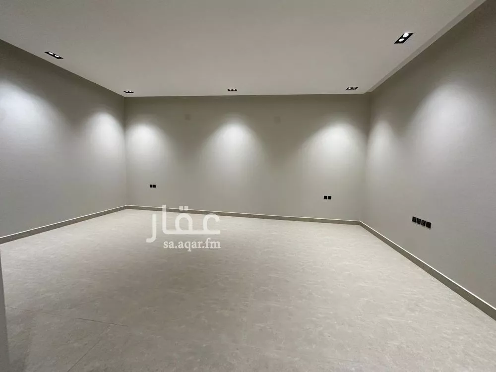 فيلا 4 غرف في الرمال 4