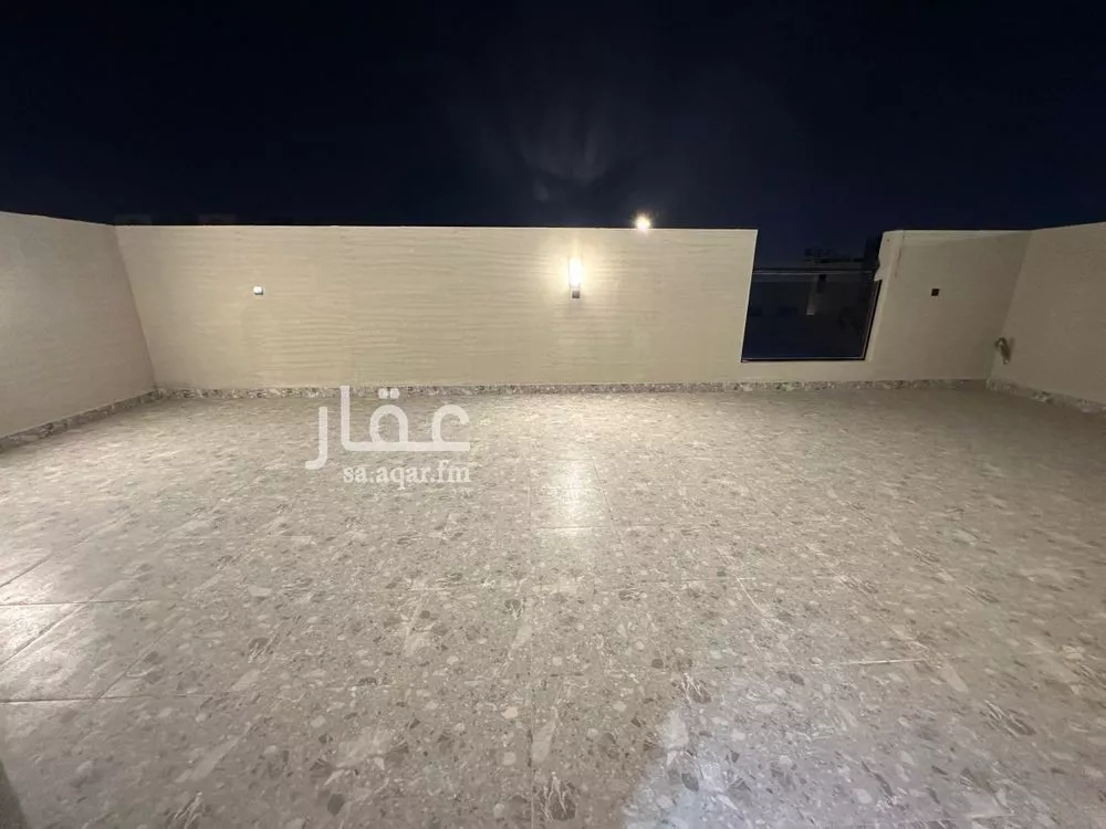 فيلا 4 غرف في الرمال 10