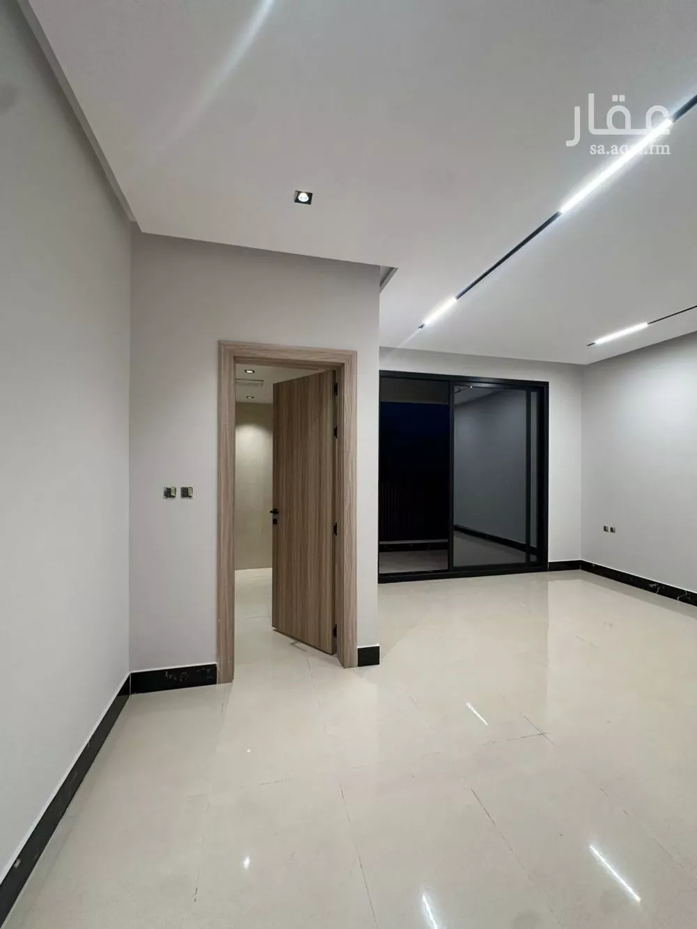 4 bedroom villa in Al Mahdiyyah 10