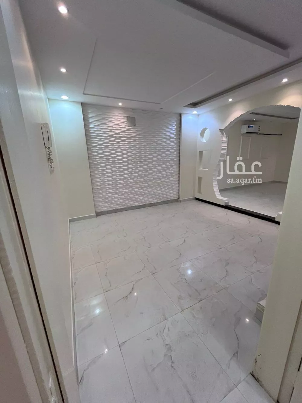 5 bedroom villa in Al Mahdiyyah 13