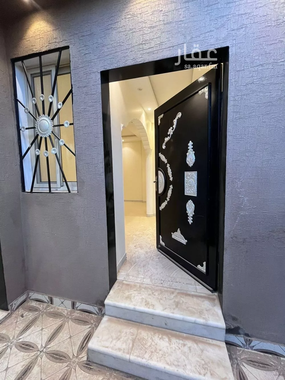 5 bedroom villa in Al Mahdiyyah 4