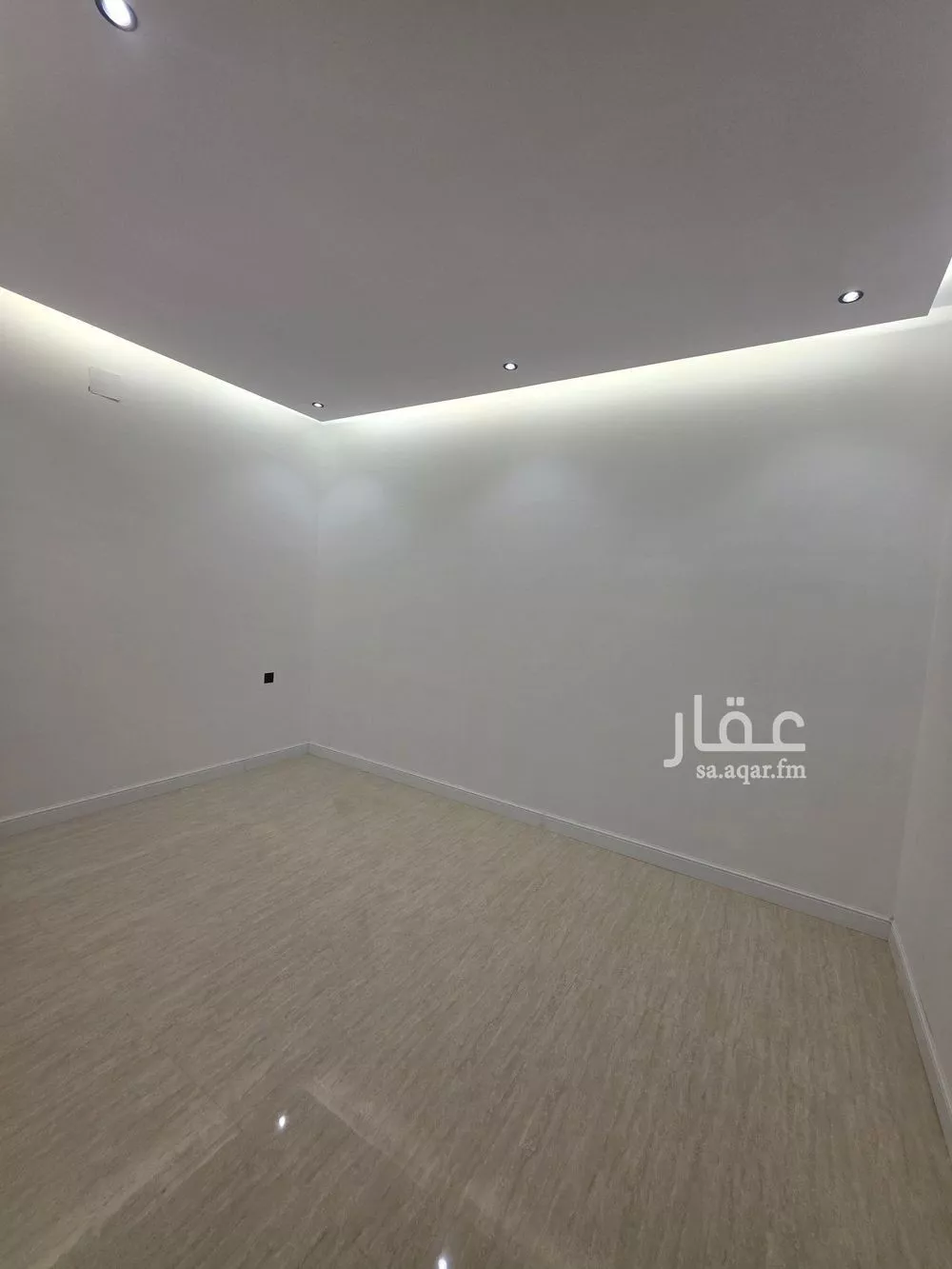 فيلا 6 غرف في طويق 12