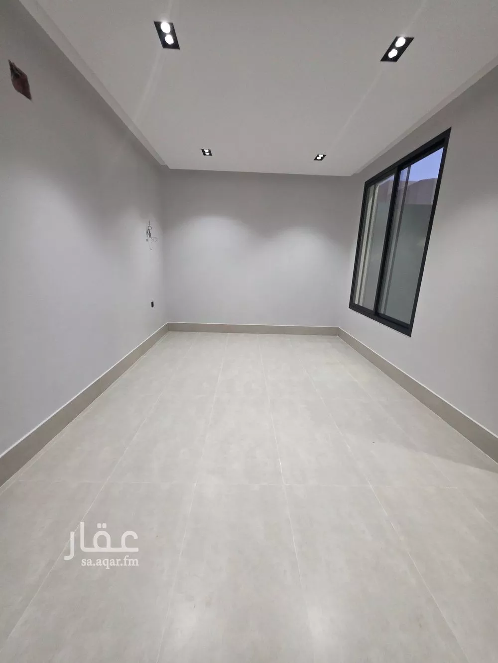فيلا 8 غرف في العريجاء الغربية 13