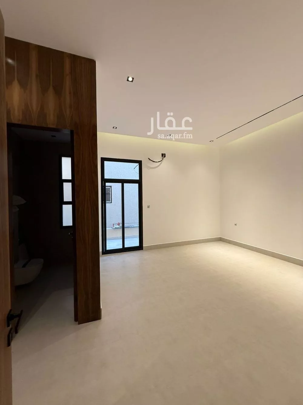 فيلا 4 غرف في النرجس 18