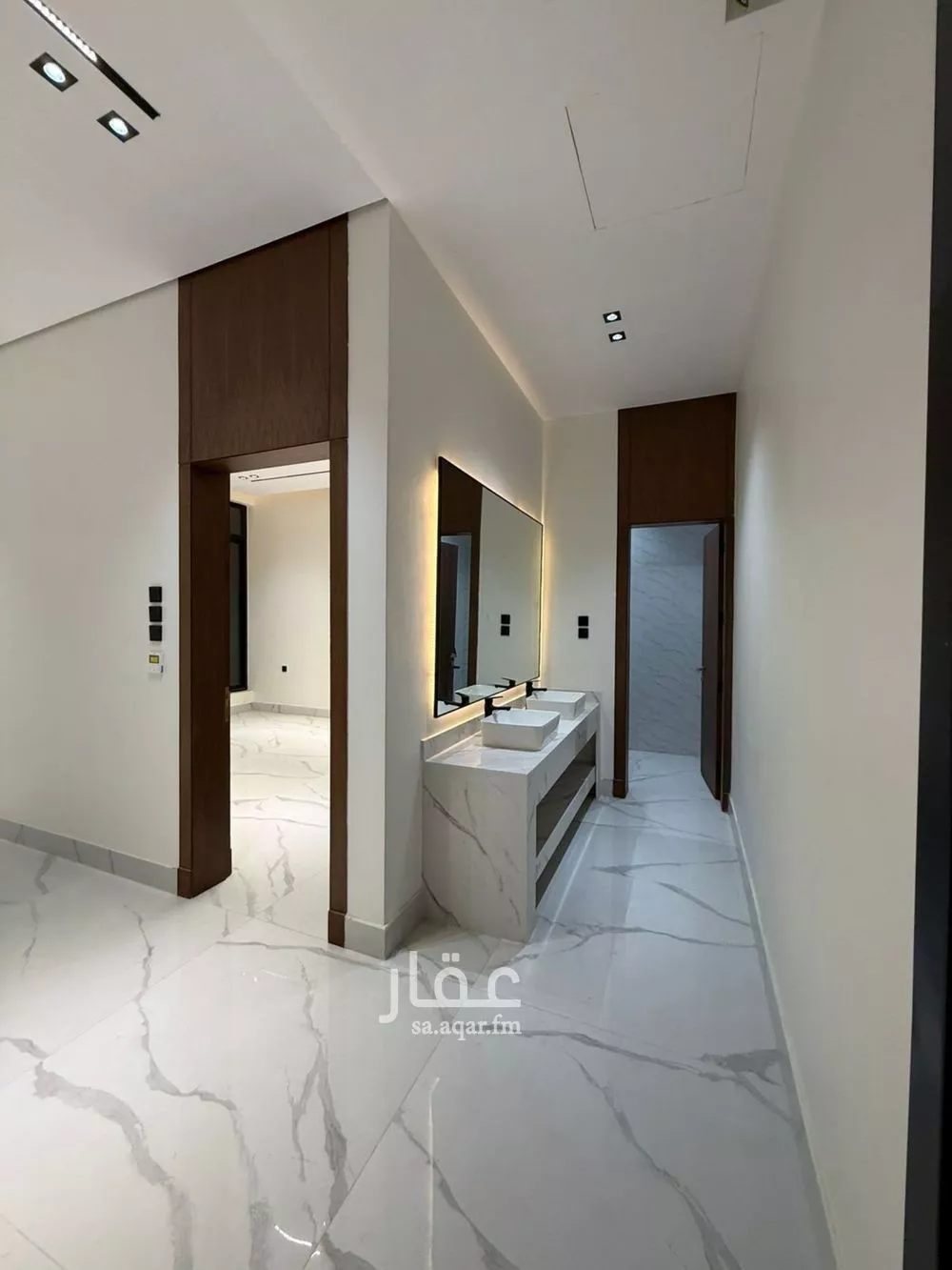 5 bedroom villa in Al Narjis 12