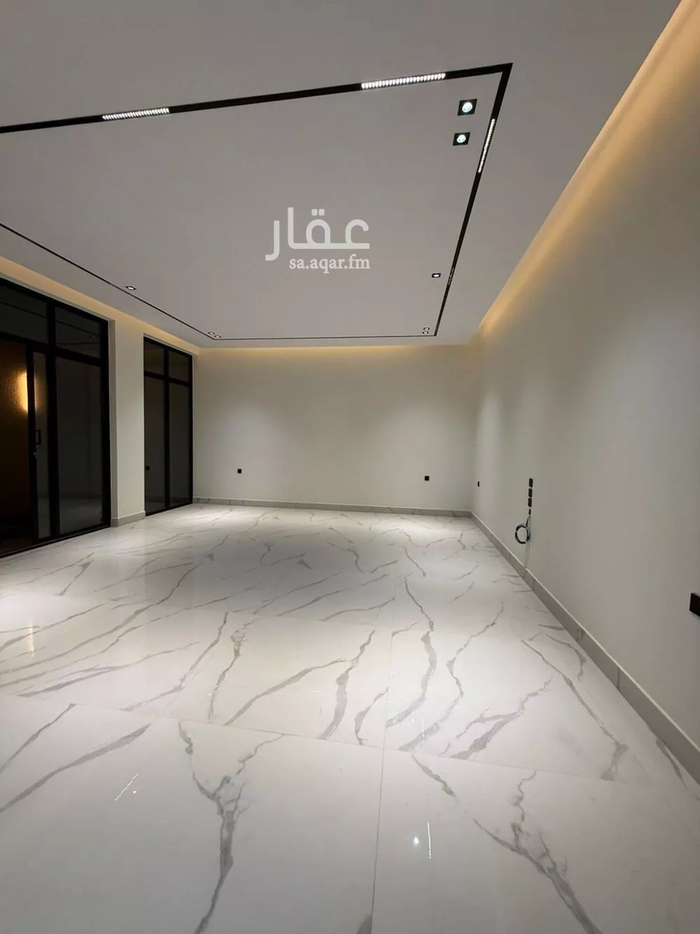 5 bedroom villa in Al Narjis 6