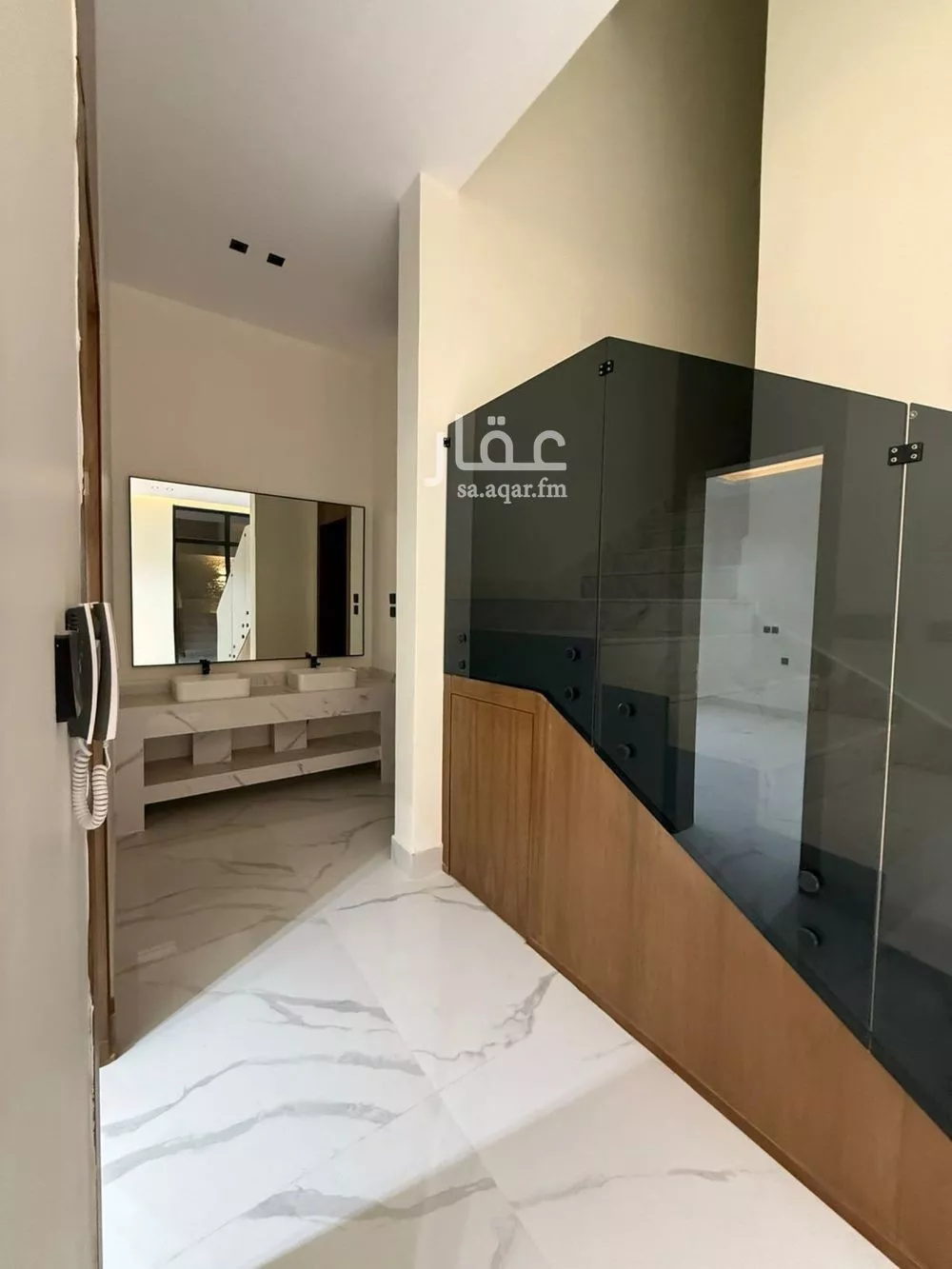 5 bedroom villa in Al Narjis 8
