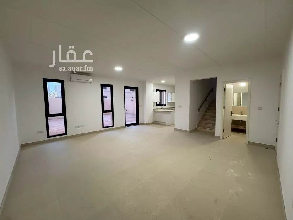 3 bedroom villa in Sidrah, Riyadh 4