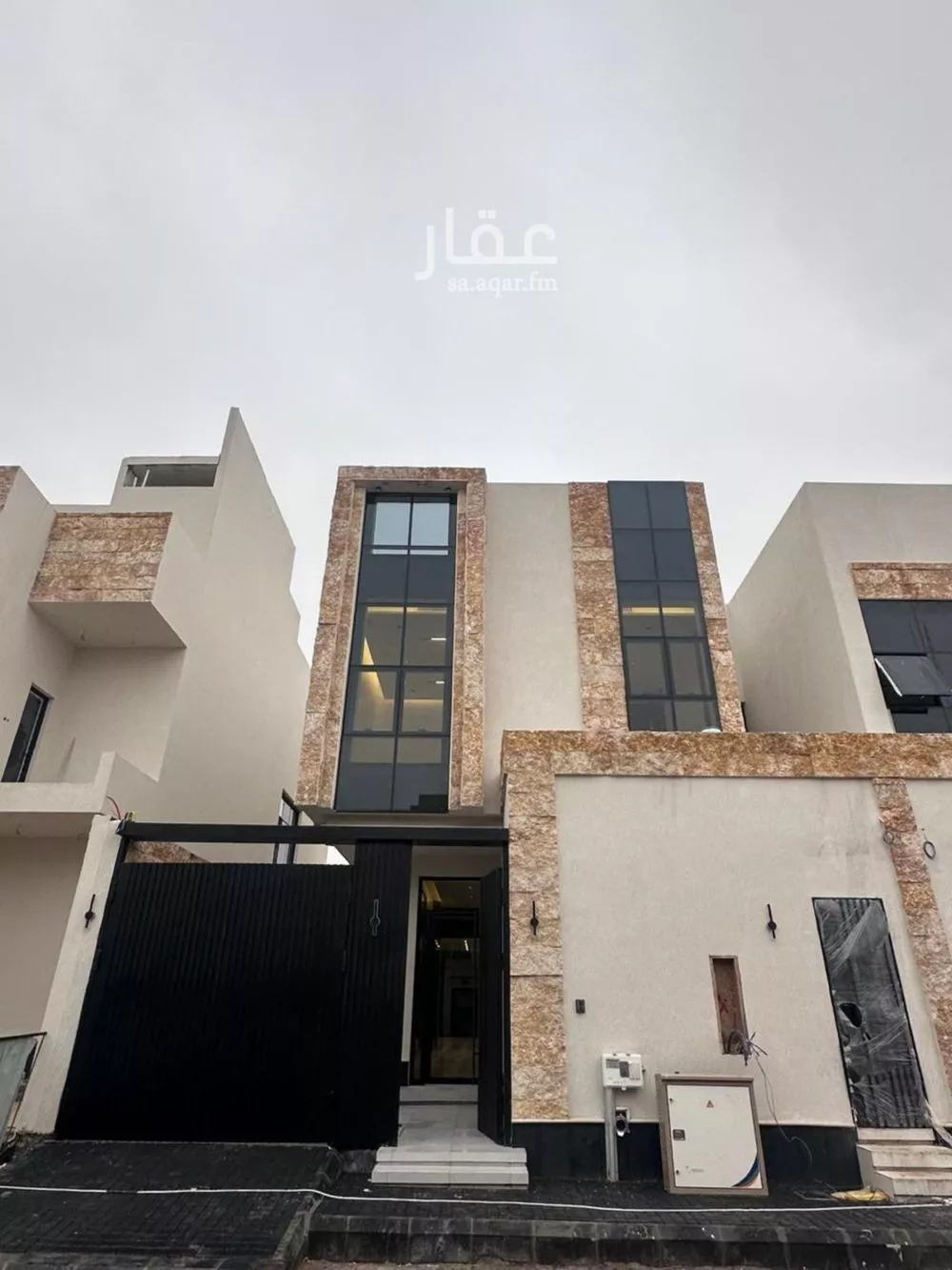 5 bedroom villa in Al Narjis 12