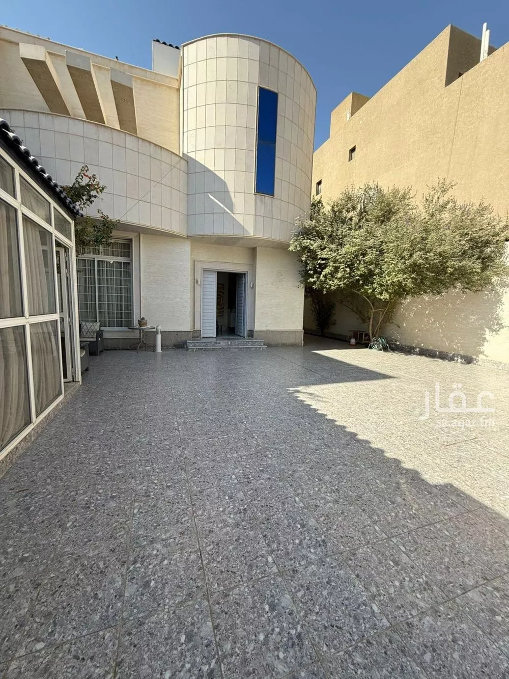فيلا 6 غرف في النرجس 11