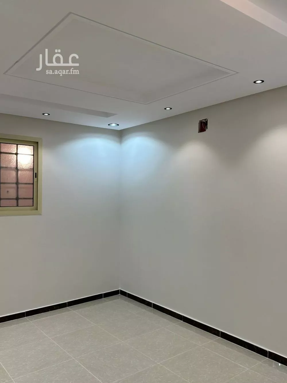 شقة 9 غرف في طويق 7