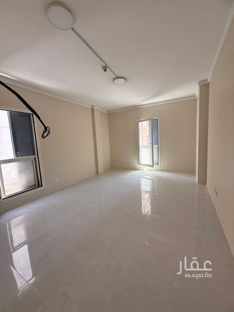 3 bedroom apartment in Al Bandariyah, Eastern Province 4