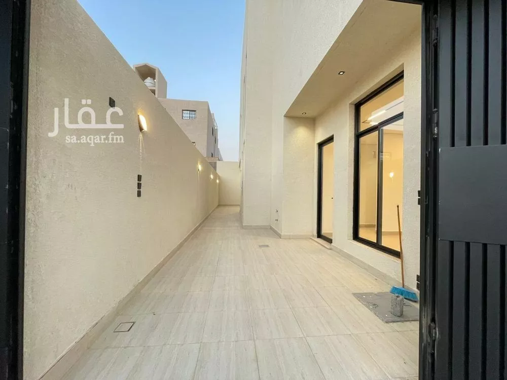 3 bedroom villa in Al Mahdiyyah 4