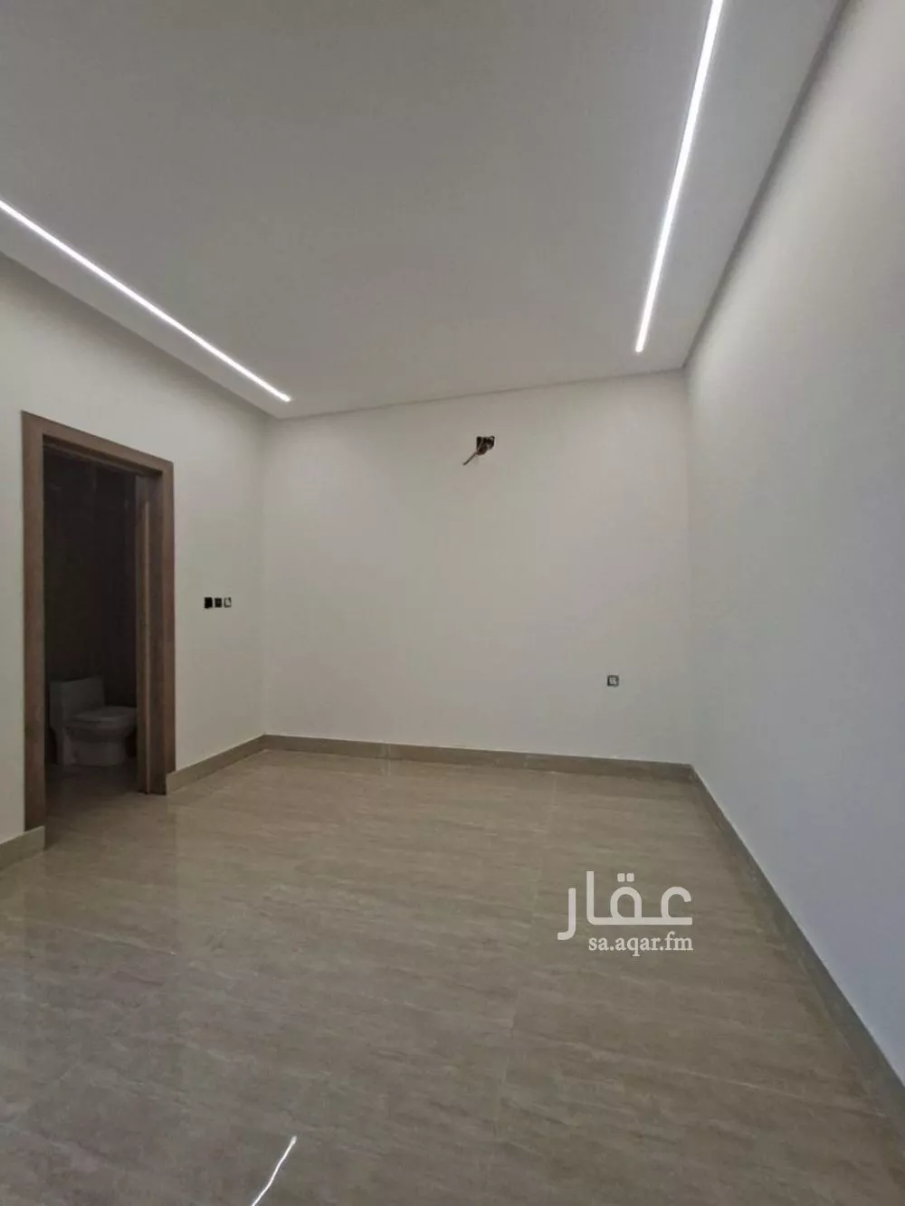 فيلا 8 غرف في طويق 11