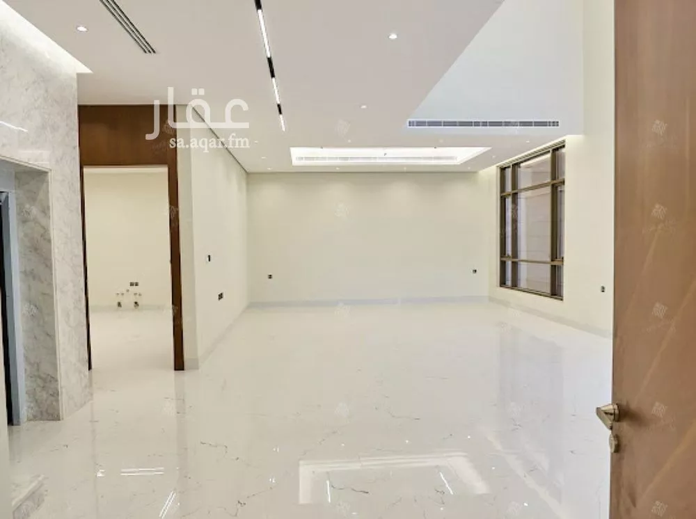 5 bedroom villa in Al Mahdiyyah 19