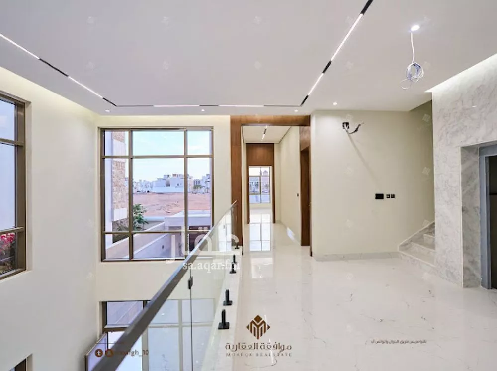 5 bedroom villa in Al Mahdiyyah 27