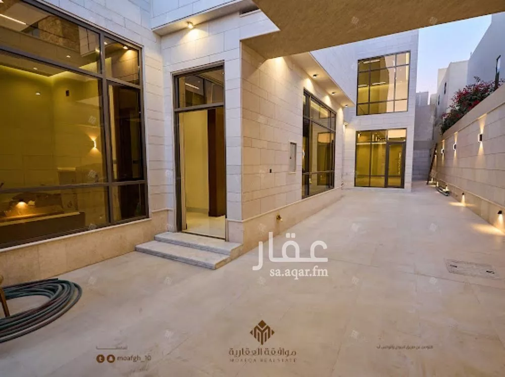 5 bedroom villa in Al Mahdiyyah 6