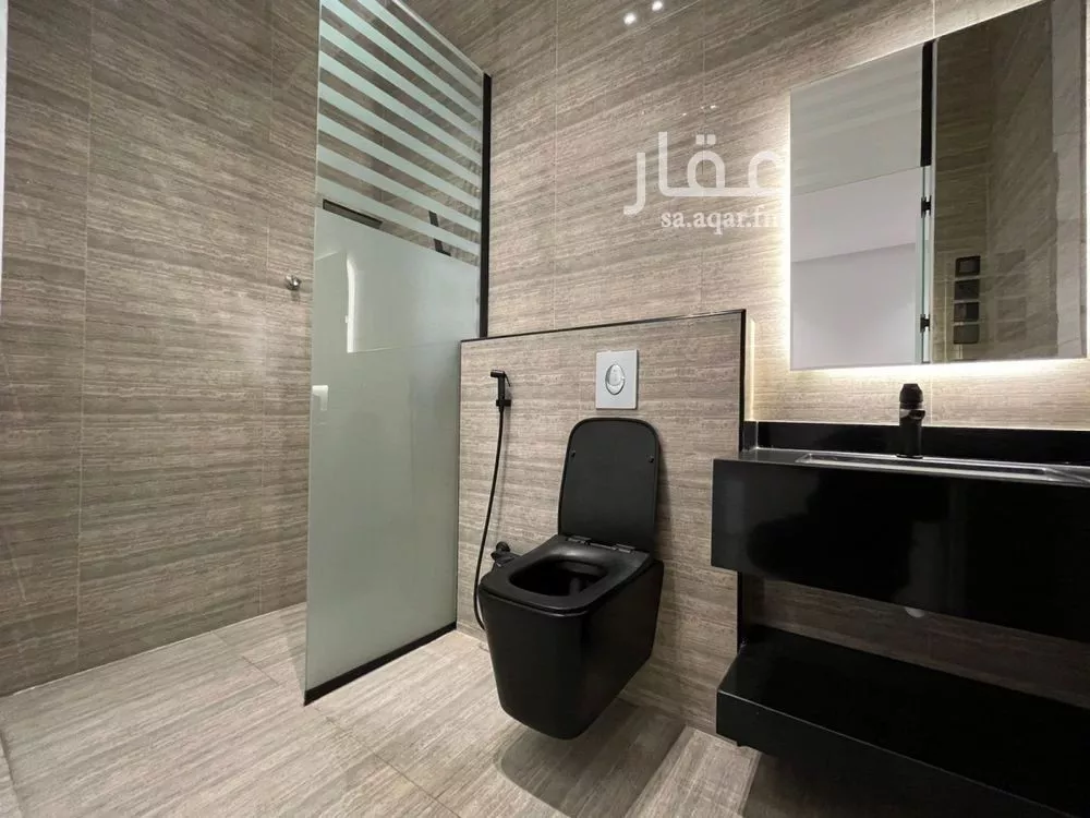 5 bedroom villa in Al Mahdiyyah 20