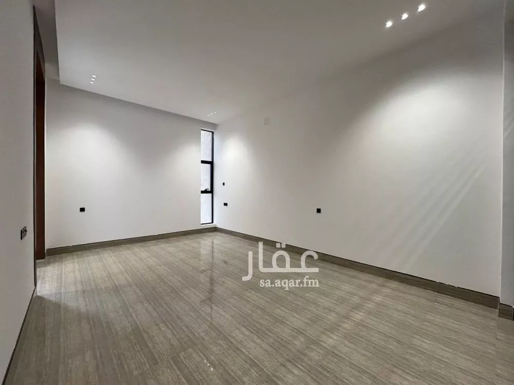 5 bedroom villa in Al Mahdiyyah 25