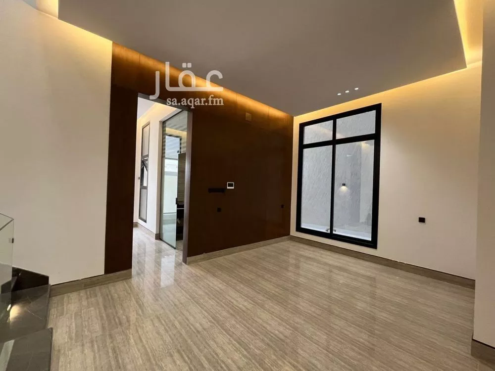 5 bedroom villa in Al Mahdiyyah 4