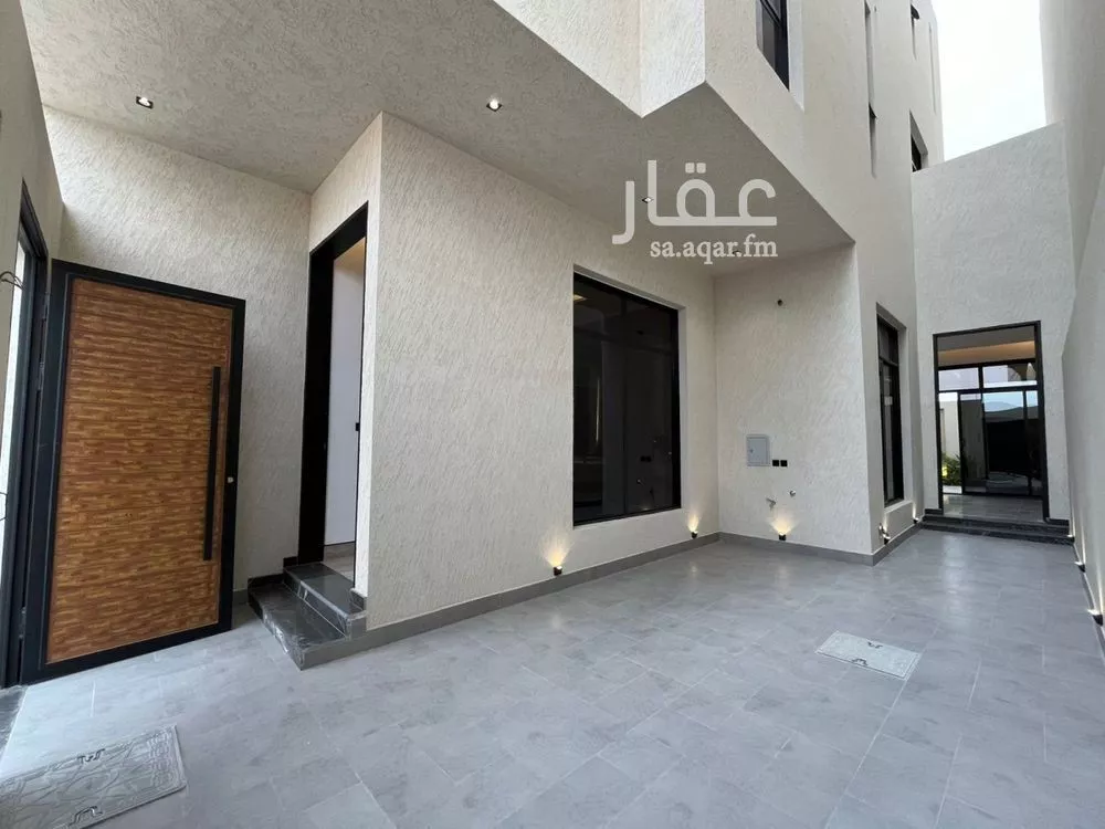 5 bedroom villa in Al Mahdiyyah 5