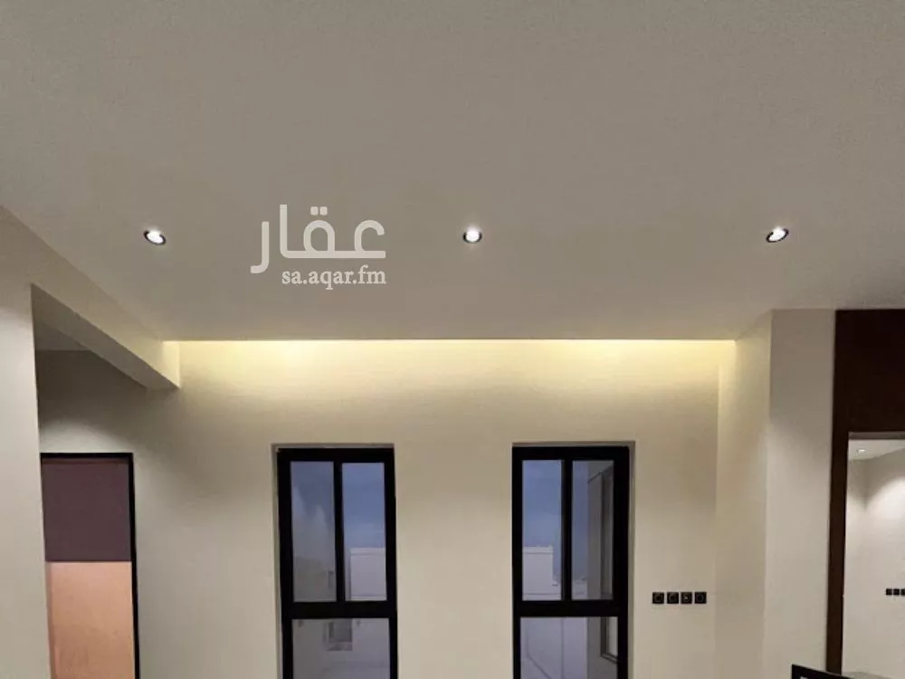 فيلا 5 غرف في المهدية 15