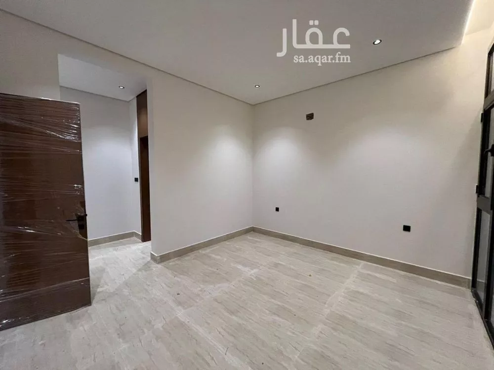 5 bedroom villa in Al Mahdiyyah 22