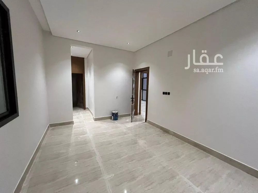 5 bedroom villa in Al Mahdiyyah 28