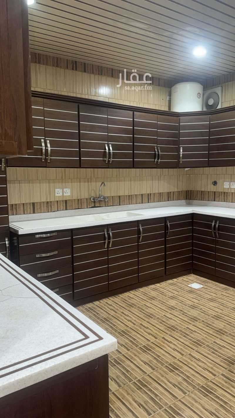 8 bedroom villa in Khamis Mushait, Khamis Mushait 4