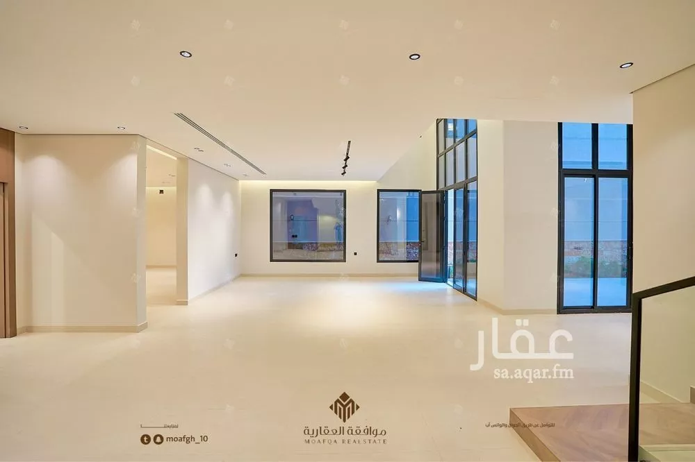 6 bedroom villa in Al Mahdiyyah 18