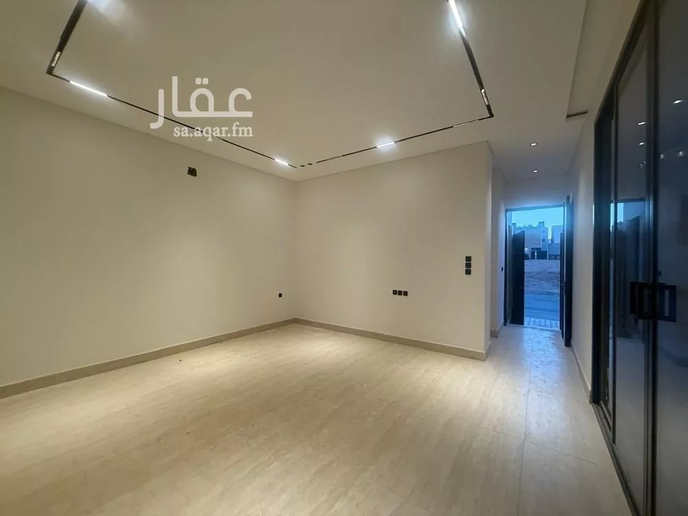 5 bedroom villa in Al Mahdiyyah 12