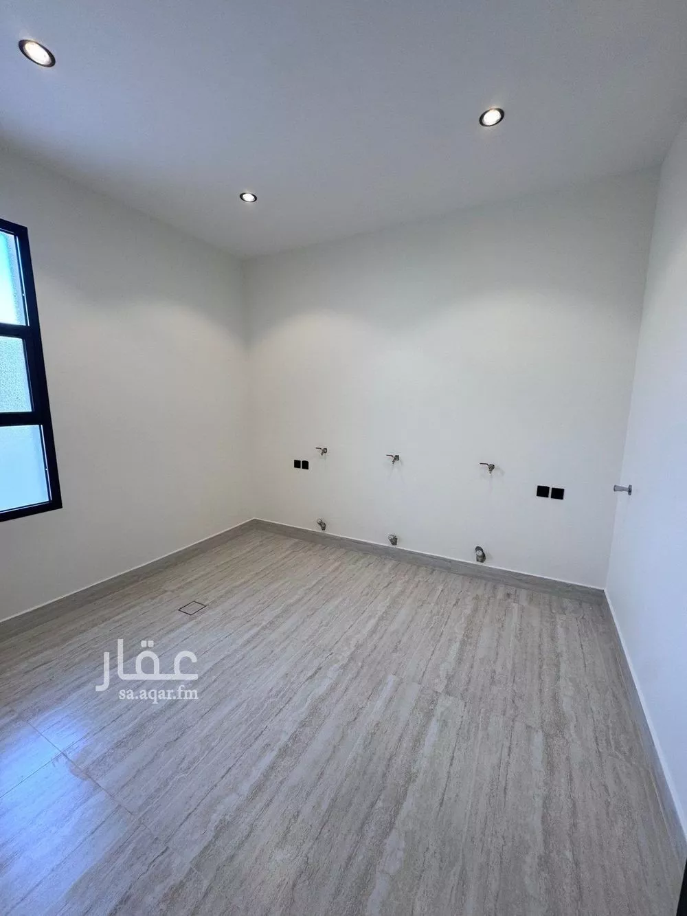 5 bedroom apartment in Al Mahdiyyah 14