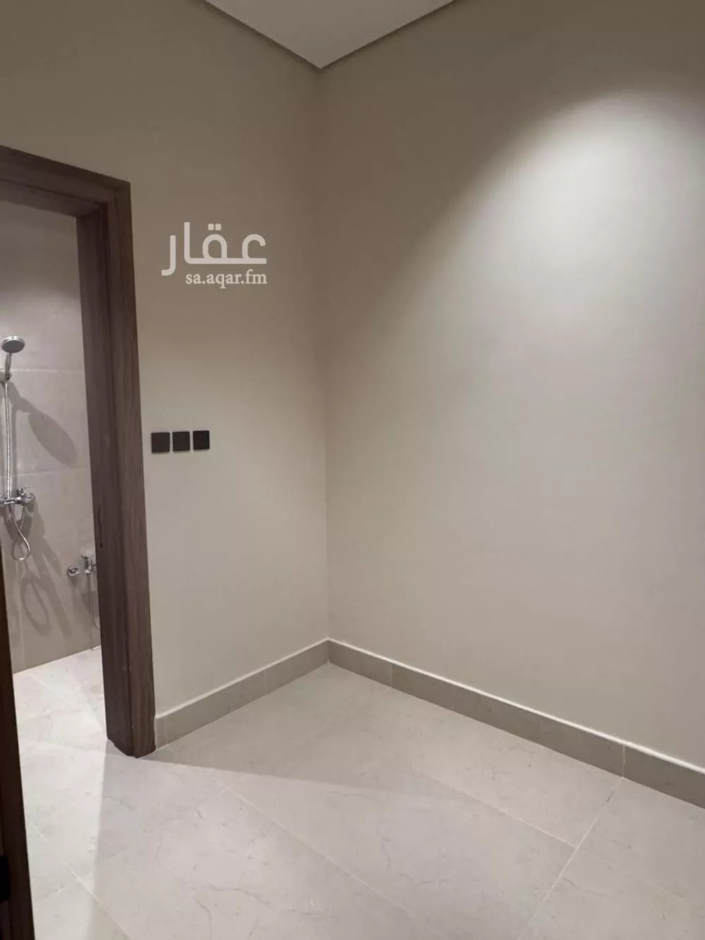 فيلا 5 غرف في المهدية 12