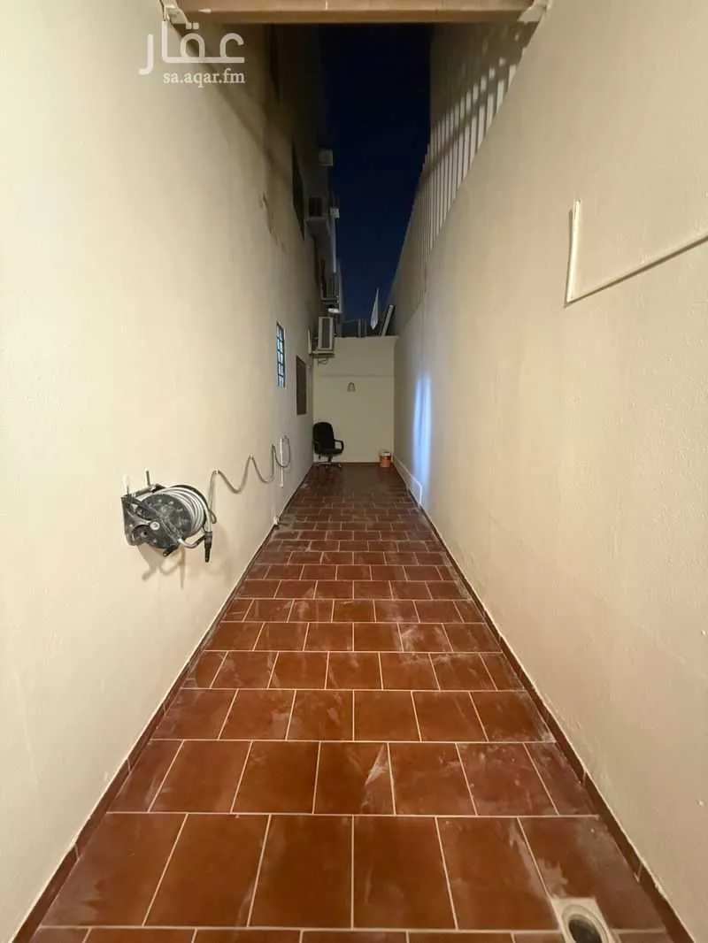 4 bedroom apartment in Ishbiliyah, Riyadh 10