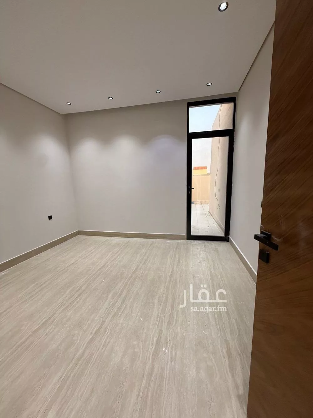 فيلا 5 غرف في طويق 6