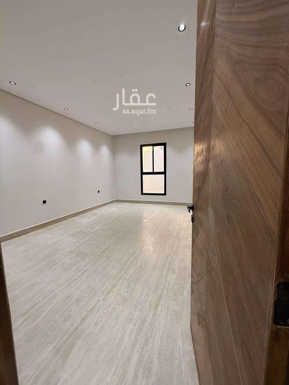 فيلا 5 غرف في طويق 7