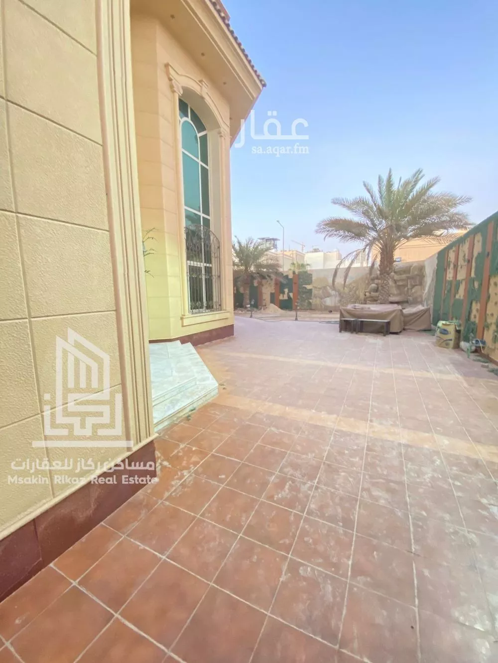 فيلا 10 غرف في الملقا 5