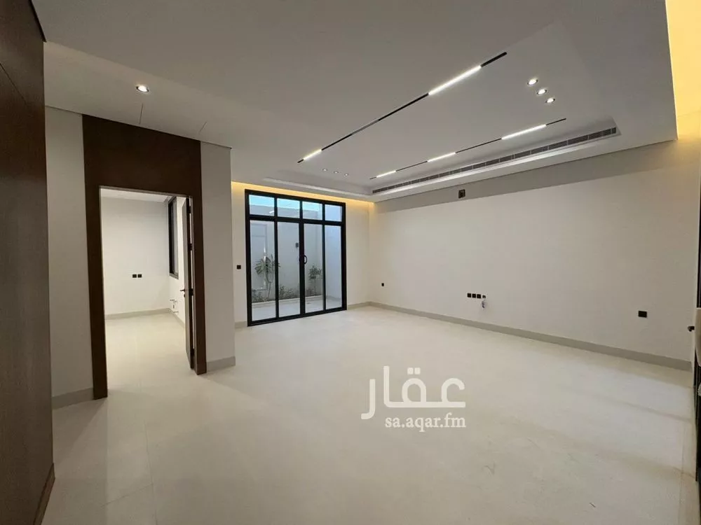 فيلا 6 غرف في المهدية 10