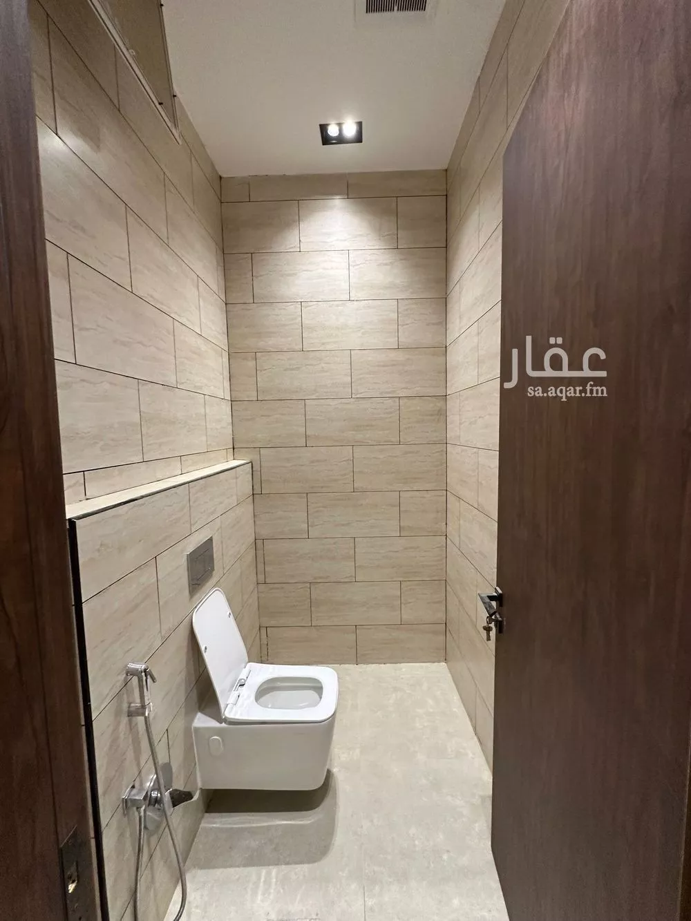 5 bedroom villa in Qurtubah 4