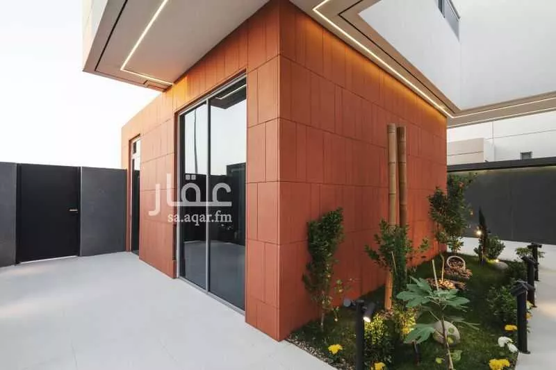 4 bedroom villa in Al Farouq 2
