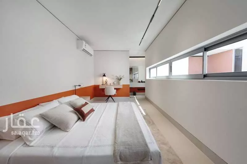 4 bedroom villa in Al Farouq 16