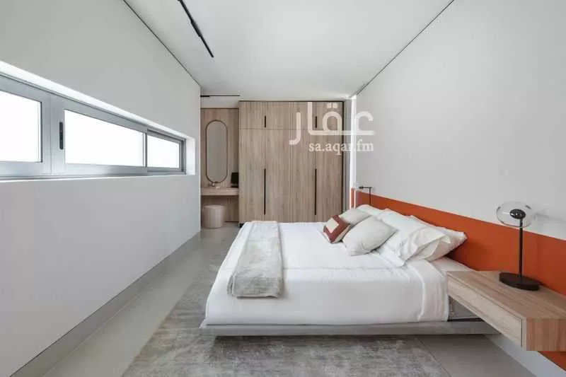 4 bedroom villa in Al Farouq 17