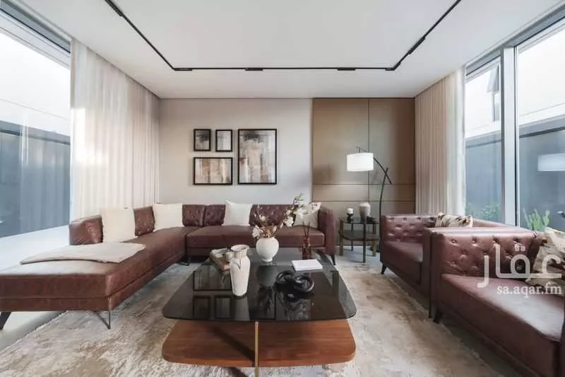4 bedroom villa in Al Farouq 8