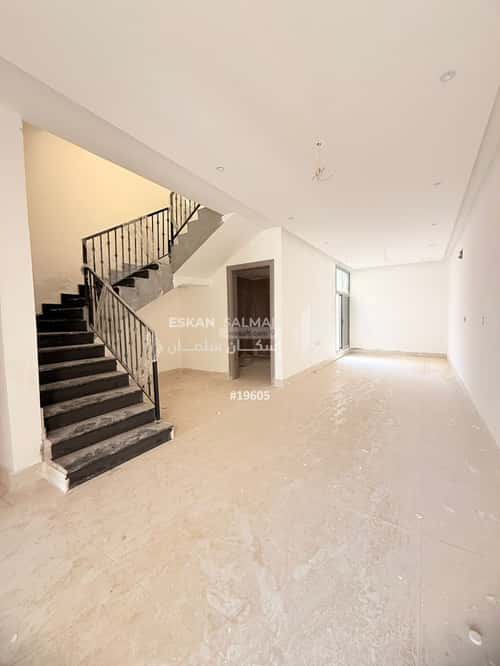 9 bedroom villa in Dahiat King Fahd, Eastern Province 5
