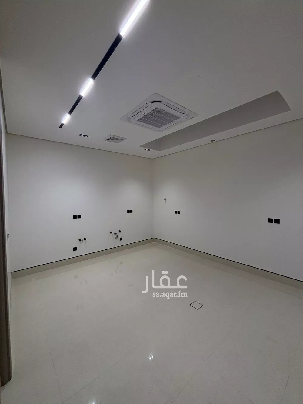 فيلا 6 غرف في المهدية 21