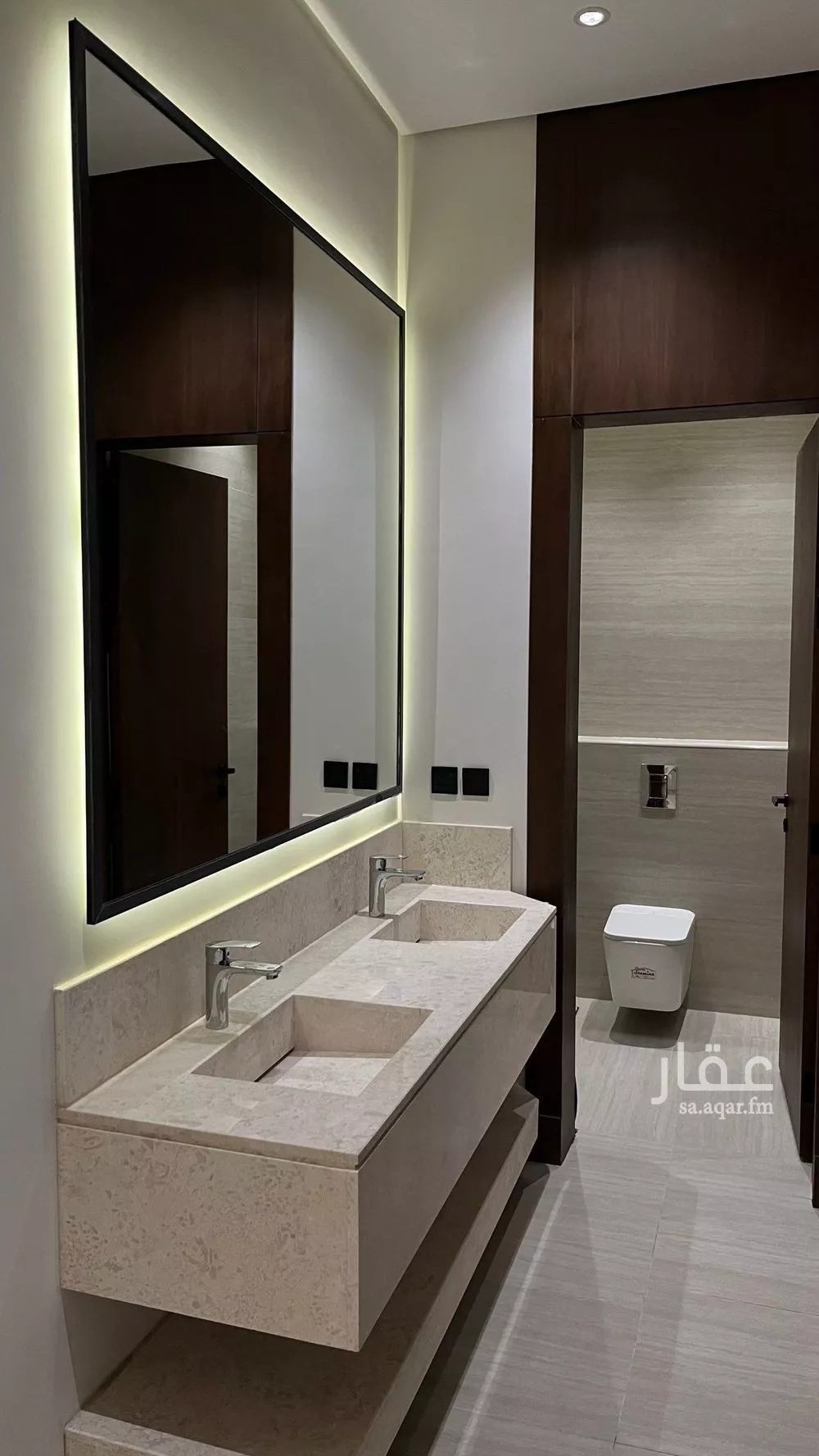 6 bedroom villa in Al Mahdiyyah 2