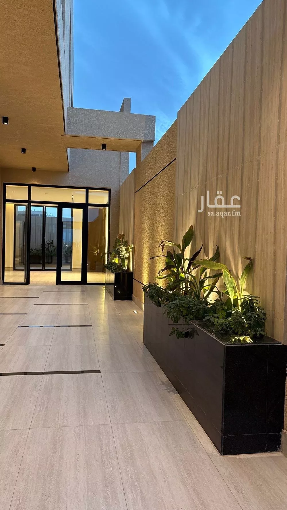 6 bedroom villa in Al Mahdiyyah 2