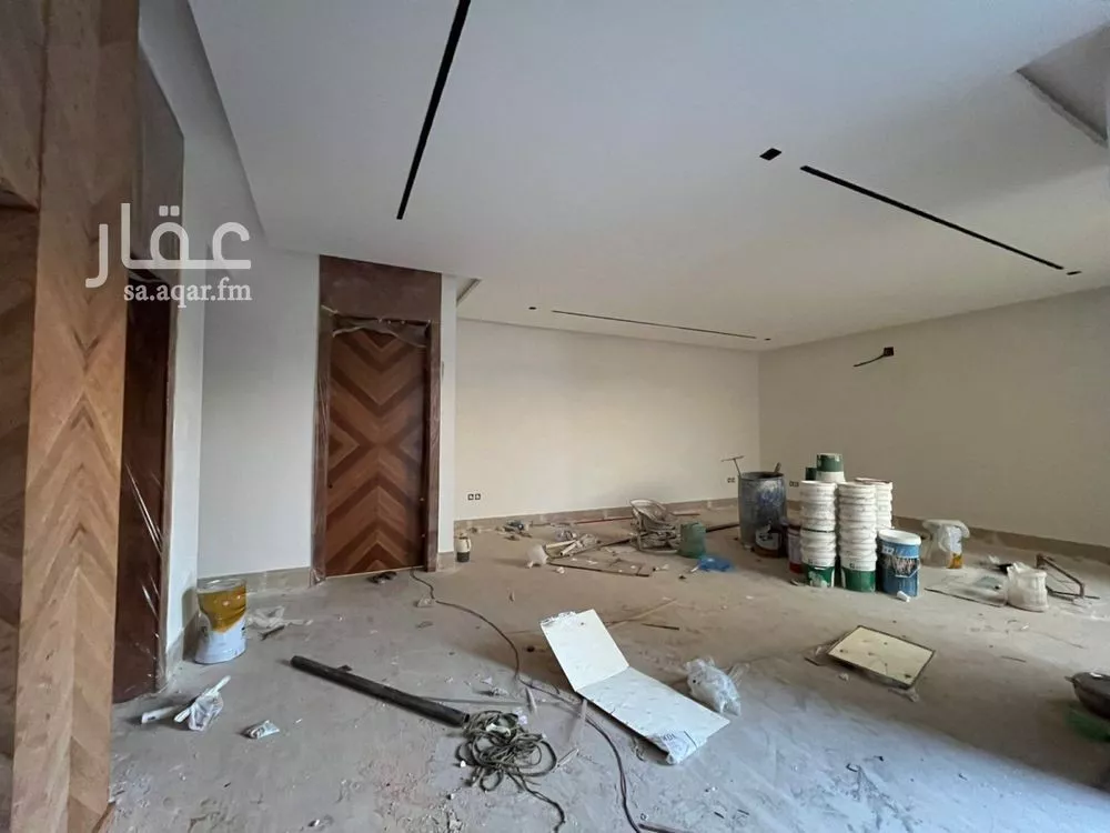 5 bedroom villa in Al Mahdiyyah 14