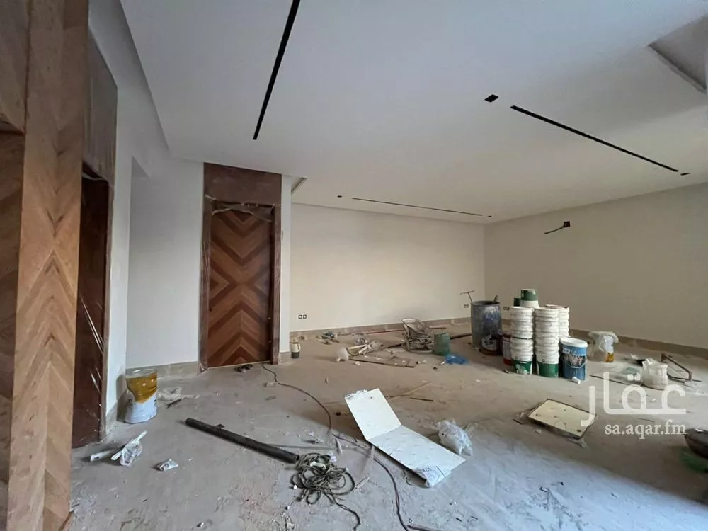 5 bedroom villa in Al Mahdiyyah 24
